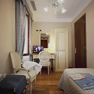Ca' D'oro - Wenice Deep Culture Отель